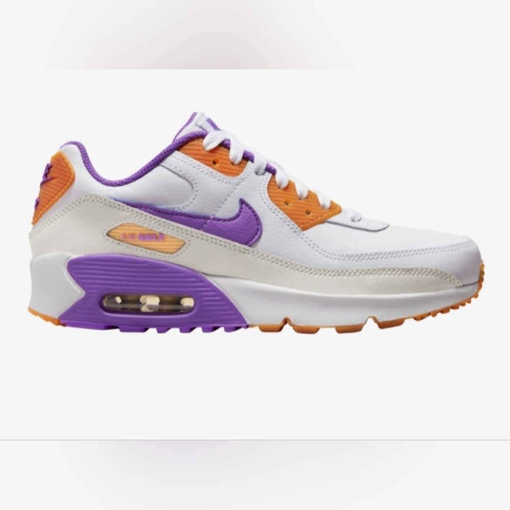 Nike Air Max 90 Sneakers